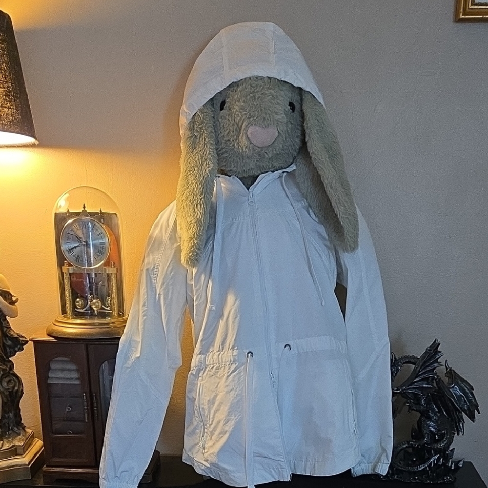 Womans White Running Windbreaker